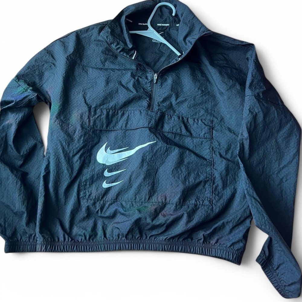 Nike runners windbreaker